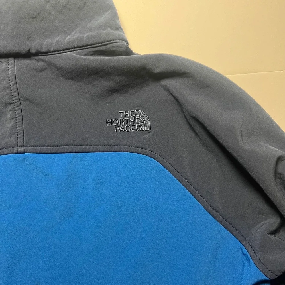 The North Face Apex Bionic Jacket Mens M Blue Navy Softshell Windproof Full Zip
